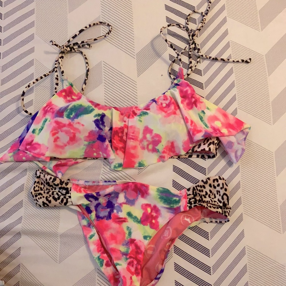 PINK bikini 🌸
